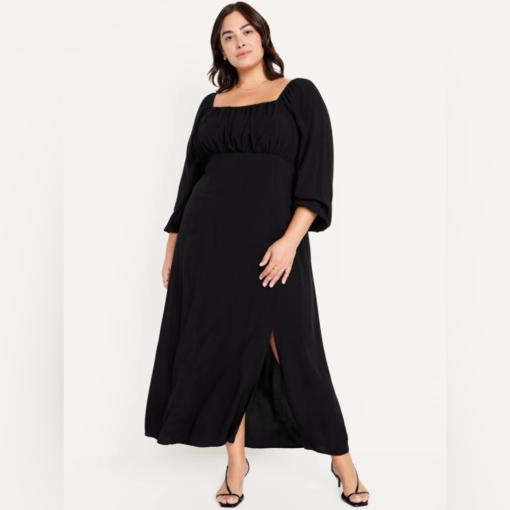 NEW! Black Waist-Defined Square-Neck Maxi Dress - Multiple Sizes 🫐 #753030